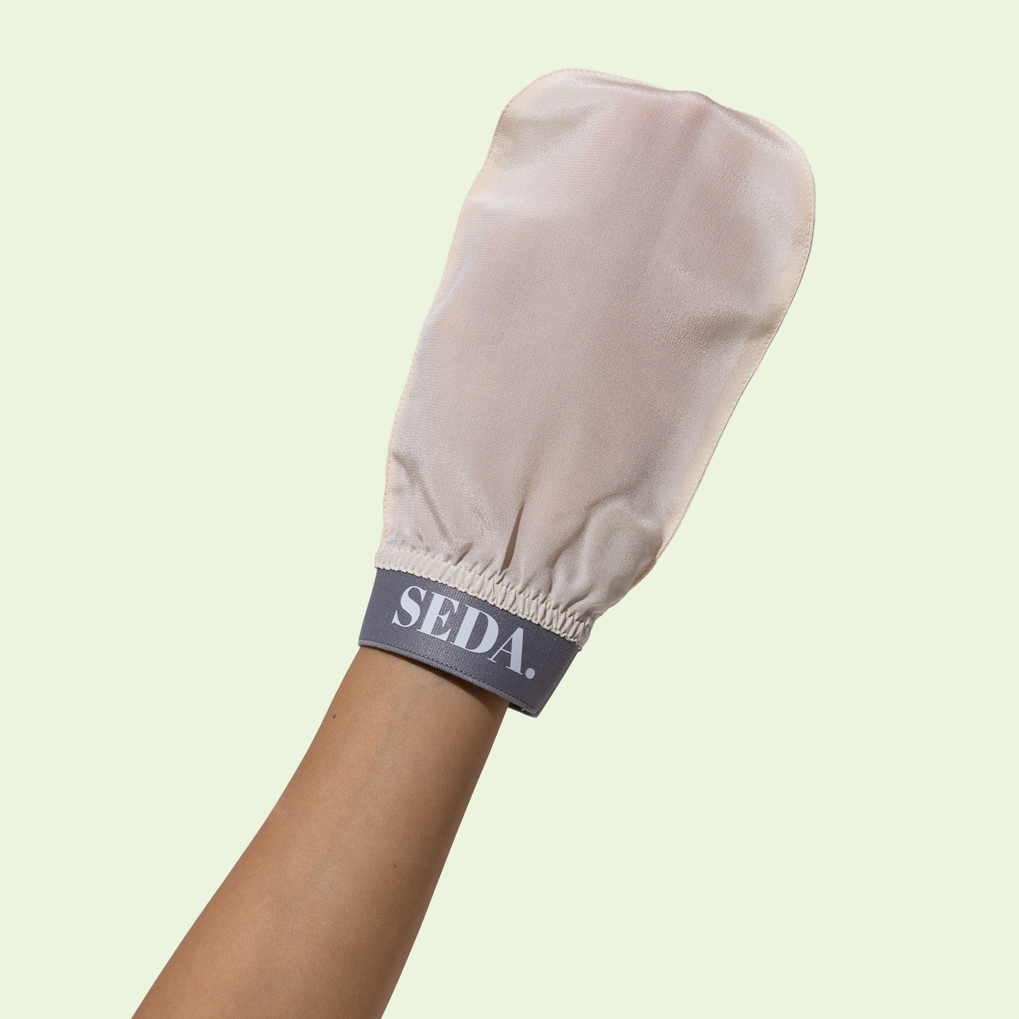 SEDA. Silk Exfoliating Glove